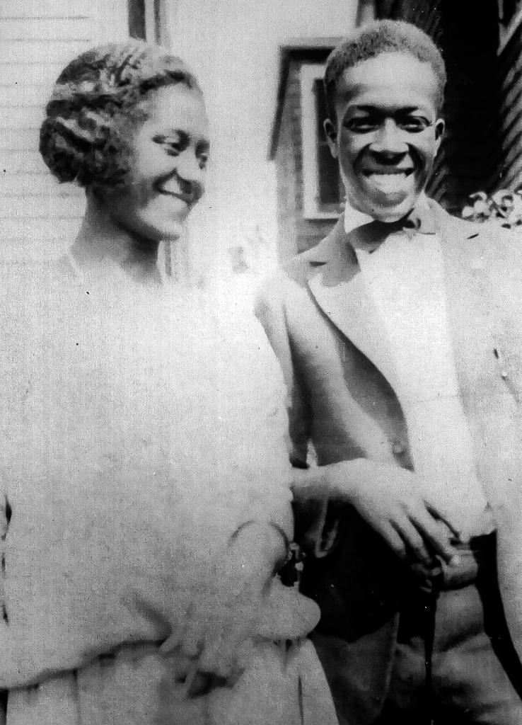 Photo of Mabel & Julius Smith